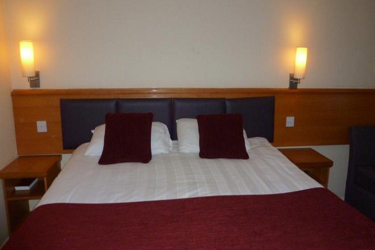 The Bay Horse Hotel Haydock Kültér fotó